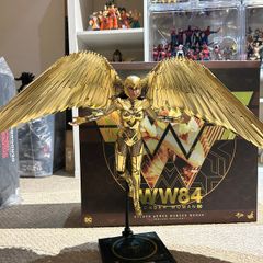 Hot Toys Wonder Woman Gold 1984 Deluxe