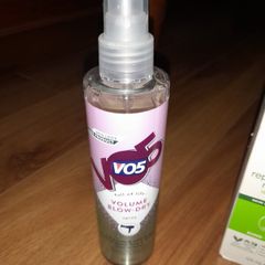 vo5 volume blow dry spray bottle