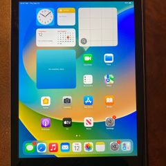 Apple ipad tablet 5th generation 32 gb