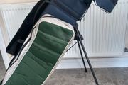 Golf king Golf bag with stand.