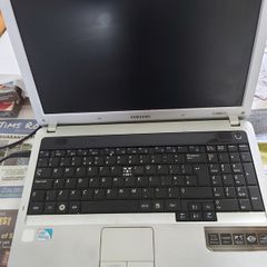 Samsung R530, Red, Intel Pentium Dual Core CPU T4400, 2.2GHz, Windows 7 Ultimate 32 bit, 4GB Ram, 150GB HDD, Opera, Chrome and VLC