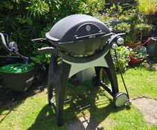 Weber Q3000