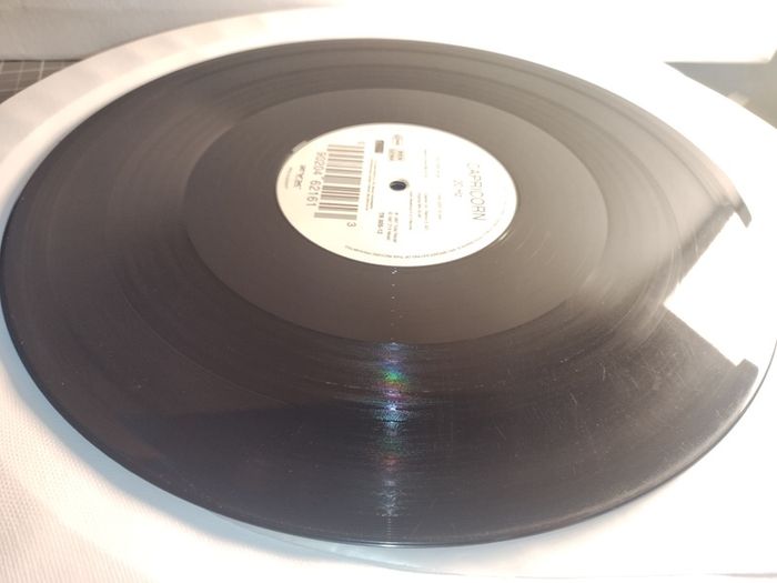 Capricorn - 20 Hz - ZYX Total Recall Records - Early 90s TRIBAL HOUSE CLASSIC!