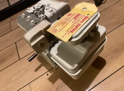 Briggs & Stratton 4 stroke engine, 1970 unused.