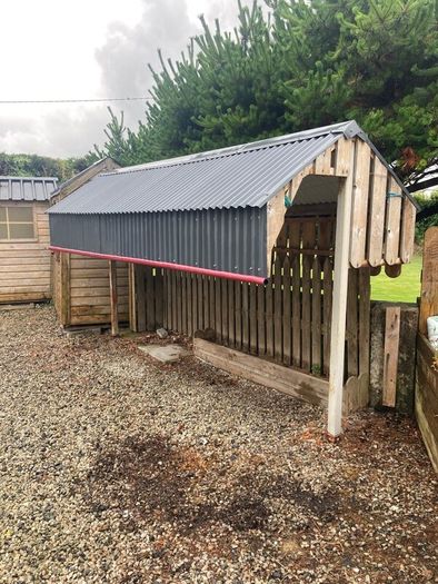 Roofed Clothes line for sale