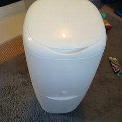 FREE Nappy Bin Angel Care