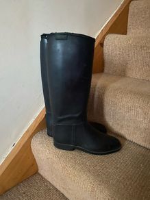 Riding boots size uk2-3