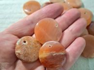 main image for ad Beautiful peach aventurine worry stone to balance emotions pocket size 30mm
