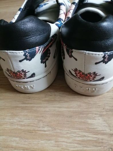 trainers DKNY