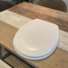 unused toilet seat