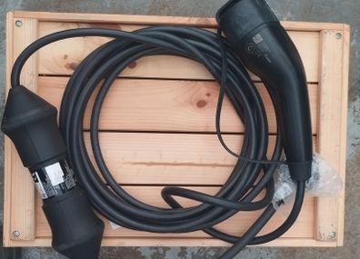 Volvo Charging Cable Polestar Hybrid Station