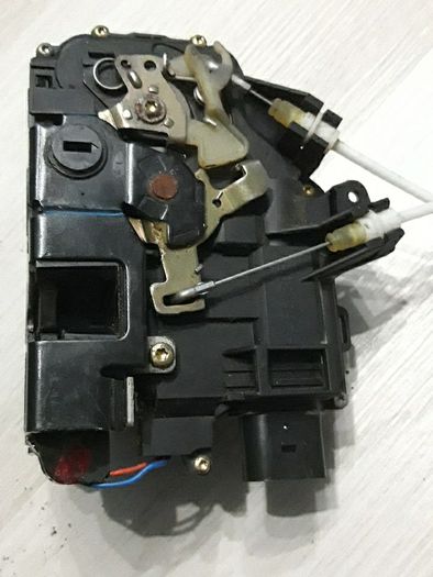 audi a6 door look