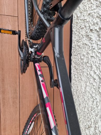 Carrera Luna Junior Mountain Bike 24 Wheel