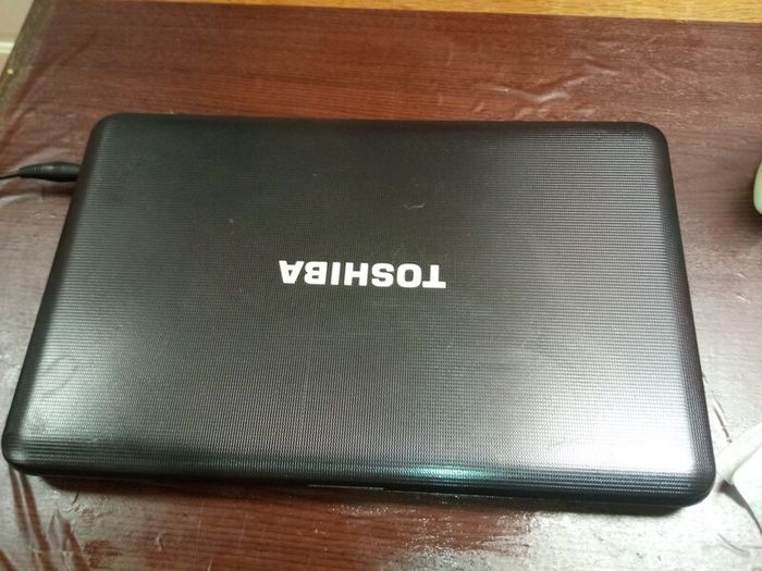 laptop 8 job lot for parts or fix