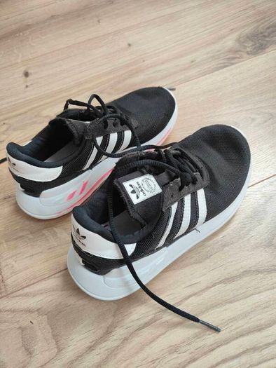 Kids Runners Bundle x2 - Adidas Originals + Trainers - EU 31.5 / UK 13K