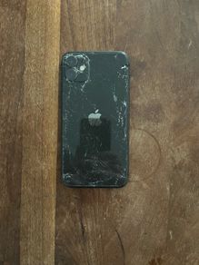 iPhone 11 64GB Unlocked