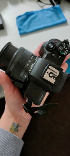 Canon EOS M50 Camera Kit - Like New + Accessories Bundle