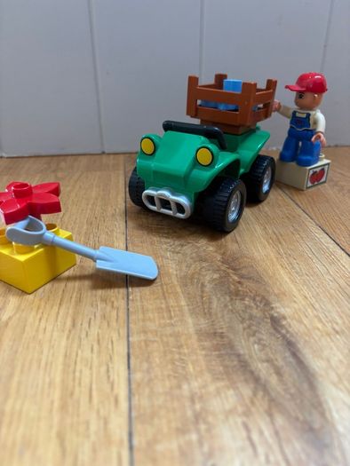 Duplo Farmer Lego