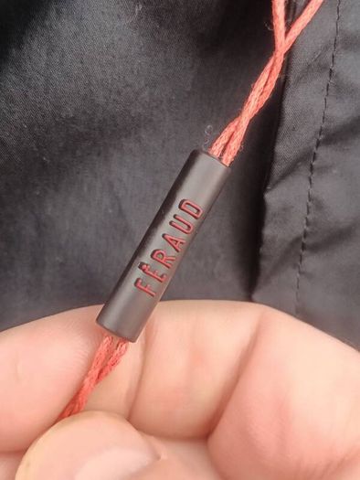 Feraud Spring Mac(New with Tags)