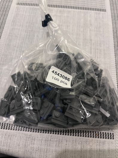 LEGO 5300 piece's 23 bags