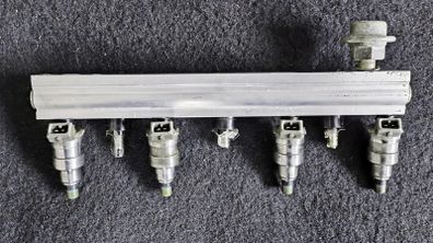 AE86 Twincam fuel rail with injectors
