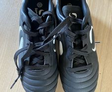 Sondico Football Runners