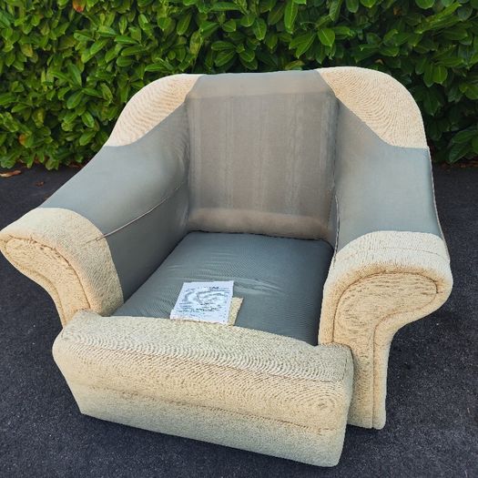 3+1+1 sofa