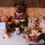 Bear figurines Image 4