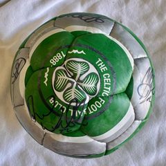 Celtic 2005 signed football