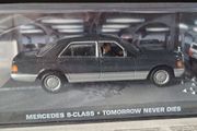 James Bond 007 - Mercedes S Class