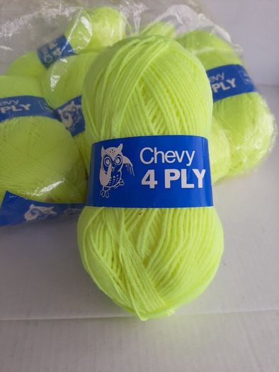 New unopened packet knitting wool/crochet/crafts