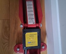 Car jack