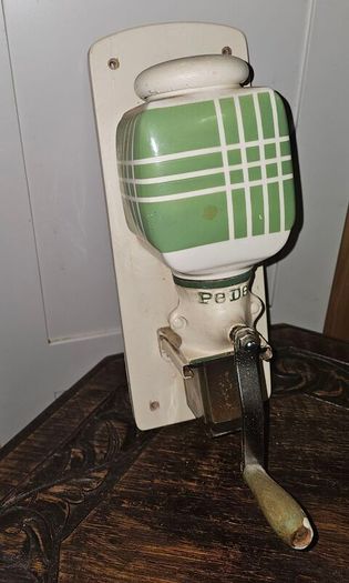 PeDe Coffee Grinder vintage