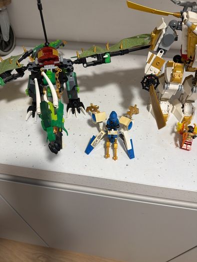 lego ninjago 3 minifigs a dragon and a mech