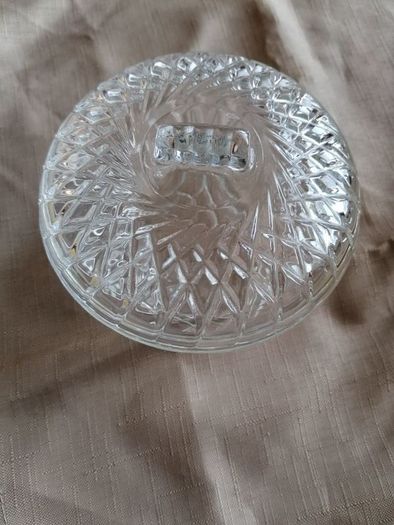 Beautiful sugar/sweet bowl with lid