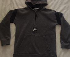 Nike Air Junior 1/4 Zip Hoodie Grey/Black.  Size L (147-158cm)
