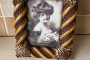 Vintage Victorian Decorative Resin Photo Frame 13 x18cm