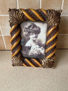 Vintage Victorian Decorative Resin Photo Frame 13 x18cm