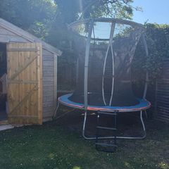 Trampoline