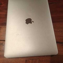 MacBook Pro (13-inch, M1, 2020)