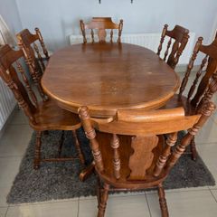 Dining Table and 6 Chairs
