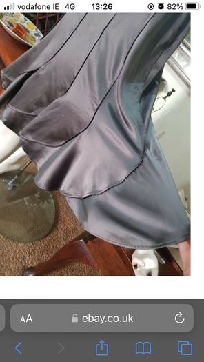 Nicole Farni Silk skirt. Size 8-10