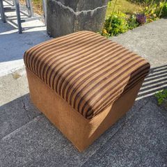 Footstool for free