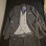 3 piece suit Image 4