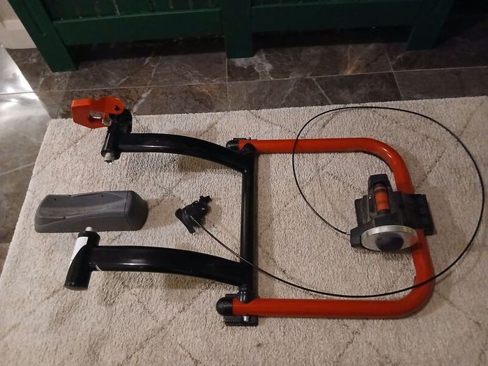 Elite SuperCrono Power Mag Indoor Bike Trainer (with Riser Block)