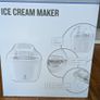 Ice cream maker Image 3