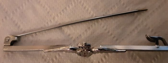 white metal sweet heart brooch,  militaria