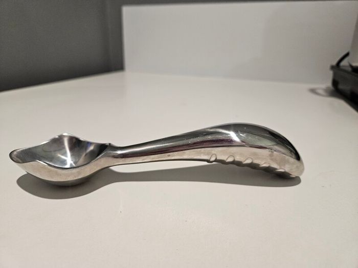 Ice cream & frozen yogurt scoop