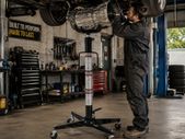 500KG Hydraulic Transmission Jack  Heavy Duty Gearbox Lift with Foot Pedal & Adjustable Height