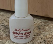 Sally Hansen Nail Whitener